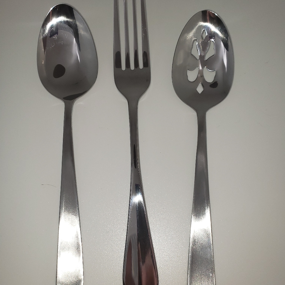 Flatware - Picture 2 of 3